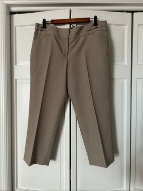 Zac & Rachel Taupe Capris